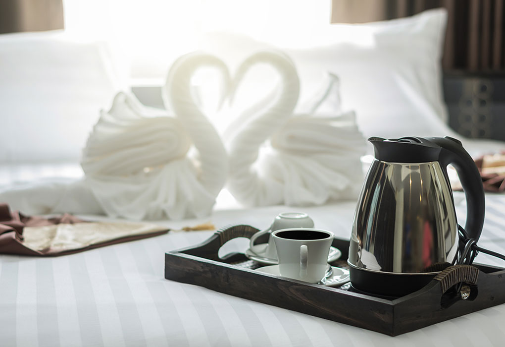 elegant-coffee-cup-set-on-wooden-trey-in-modern-be-8YN22XL_sm